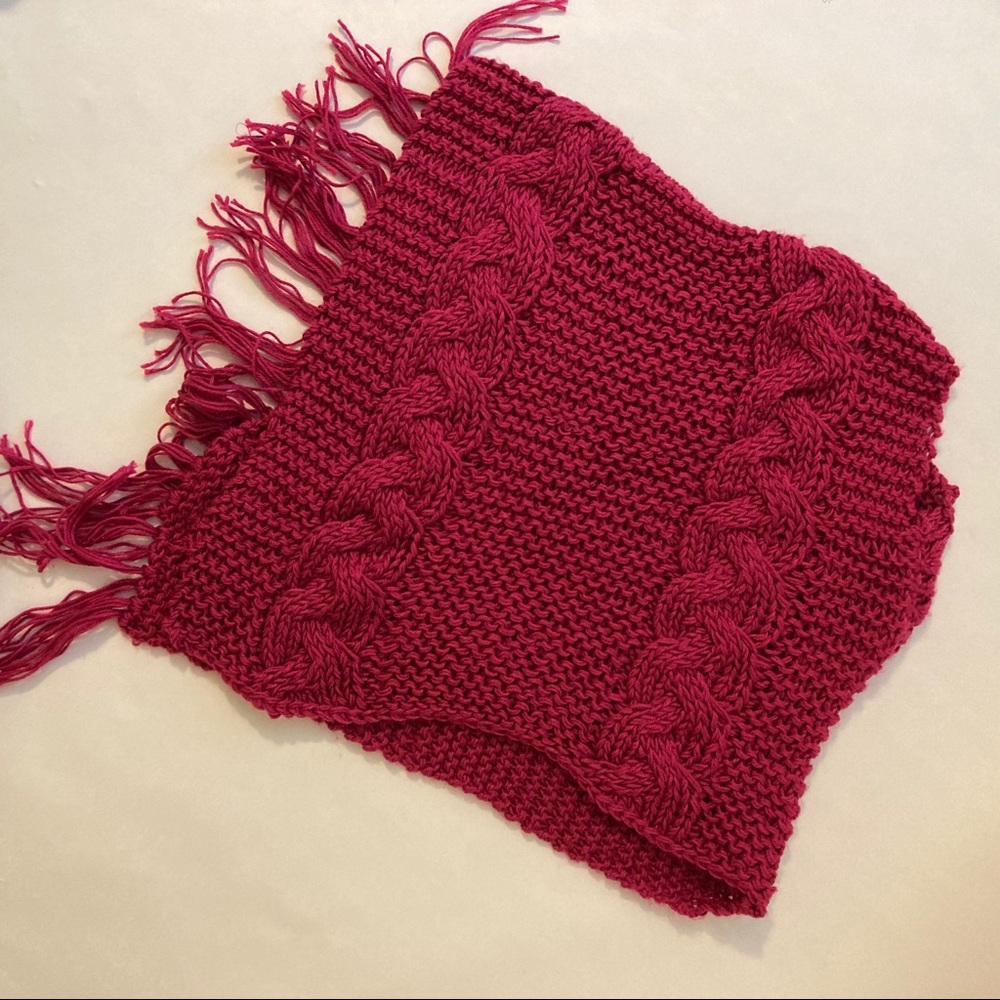 Chunky dark pink poncho - S/M